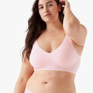 NWOT True & Co Women's True Body Lift Triangle Adjustable Strap Bra